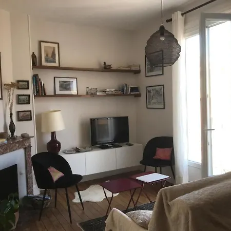 Ancien Cosy